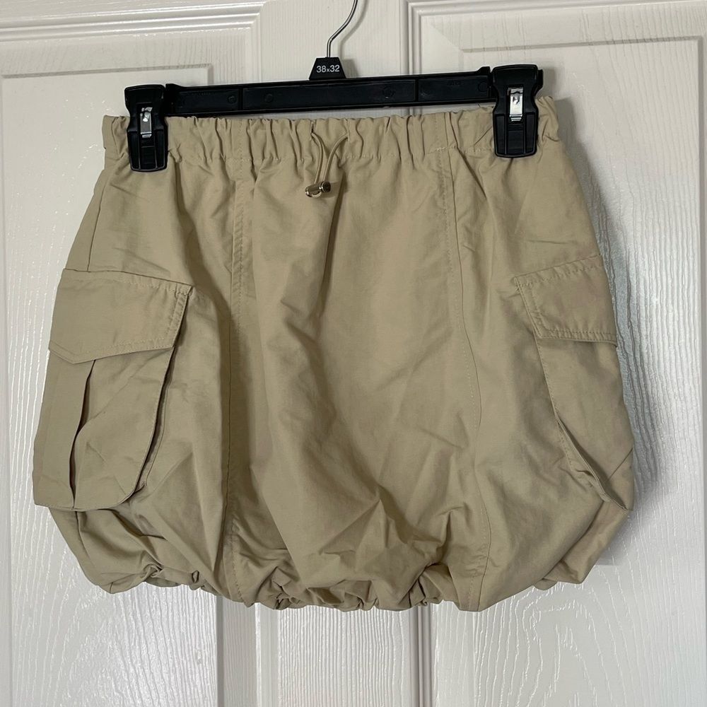 Honey & Sparkle Big Girls Bubble Nylon tan Skirt size M
